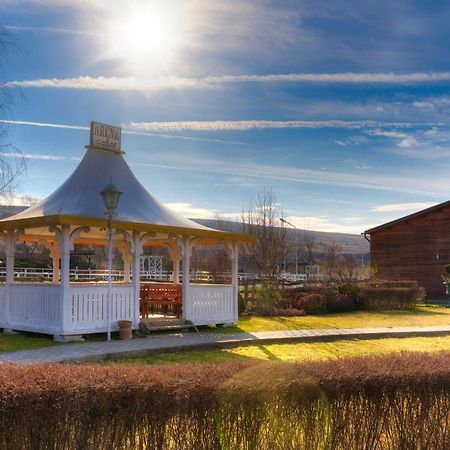 Domeniul Dracula Danes Hotel Екстериор снимка